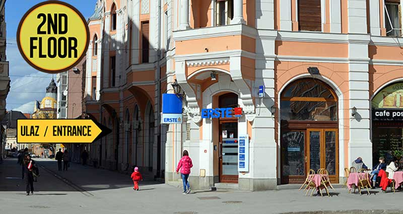Downtown hostel Novi Sad entrance